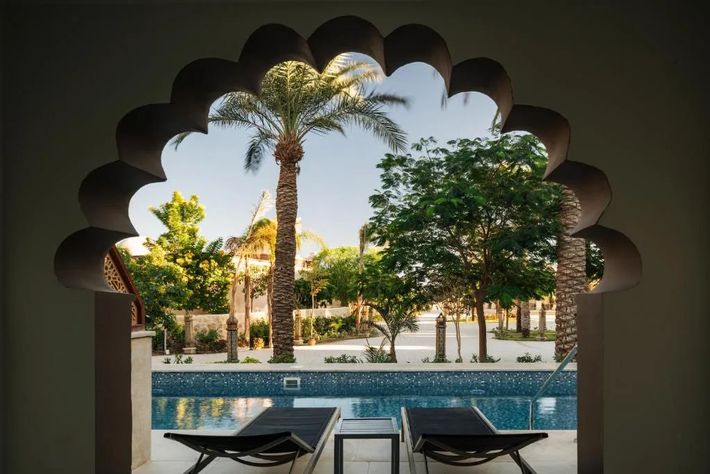 Al Kasr Sahl Hasheesh: another view