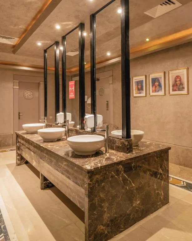 AMC Royal Hotel & Spa: another view