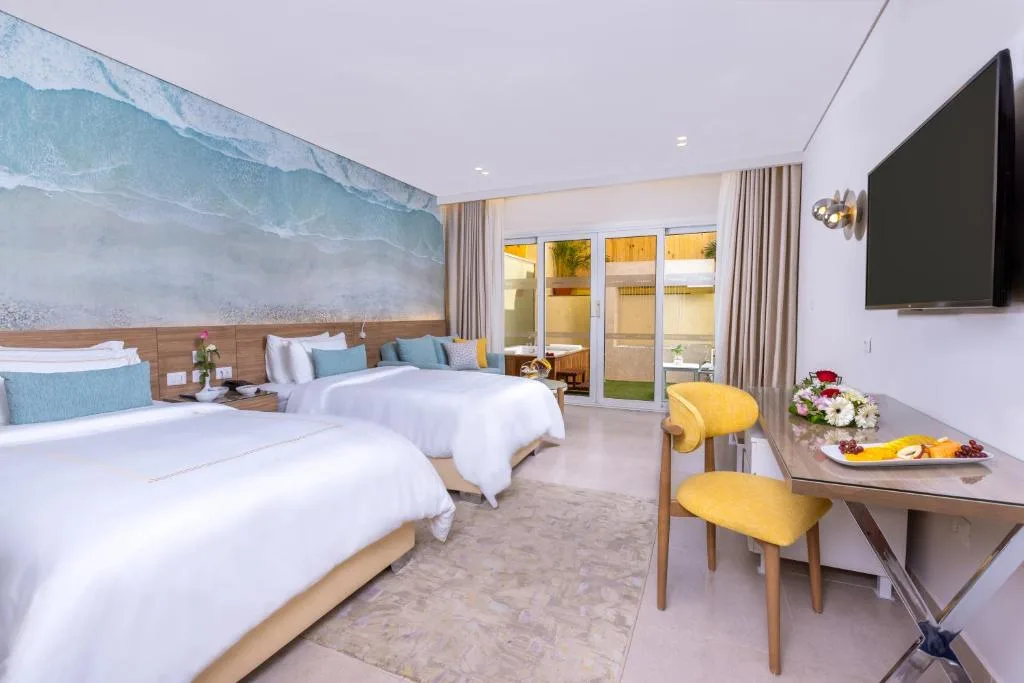Amwaj Oyoun Resort: another view