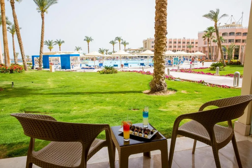 Beach Albatros Aqua Park Hurghada: another view