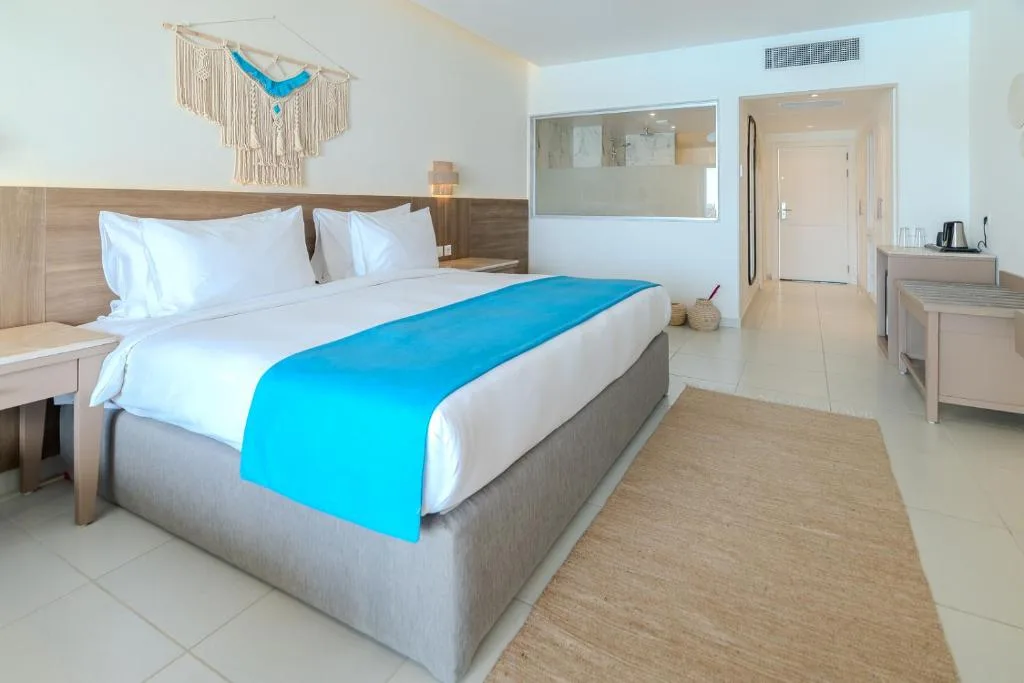 Casa Blue Resort: another view