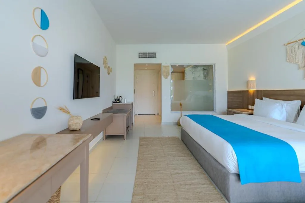 Casa Blue Resort: another view