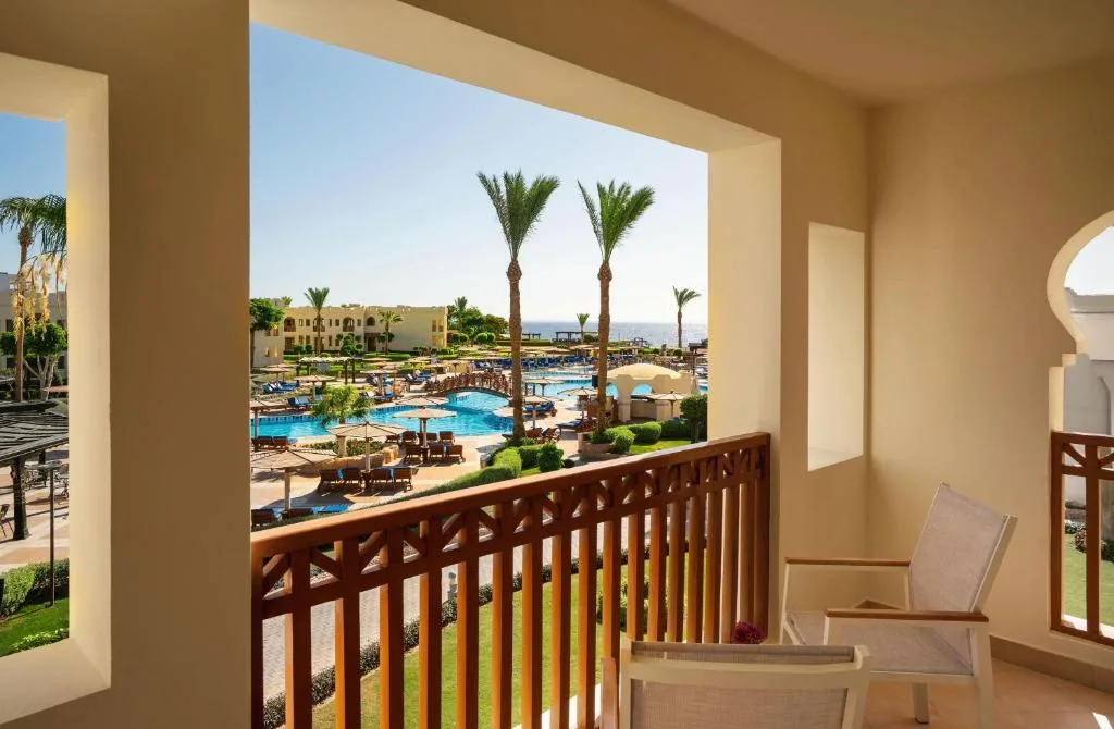 Charmillion Club Resort: another view