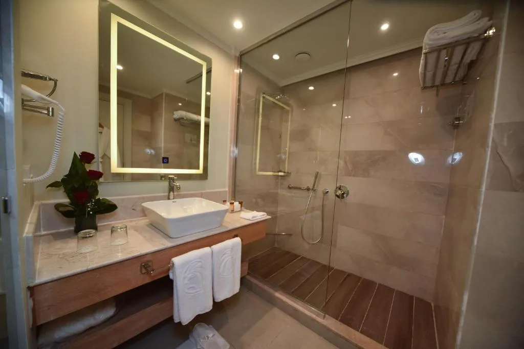 Cleopatra Luxury Resort Sharm Adults Only: another view