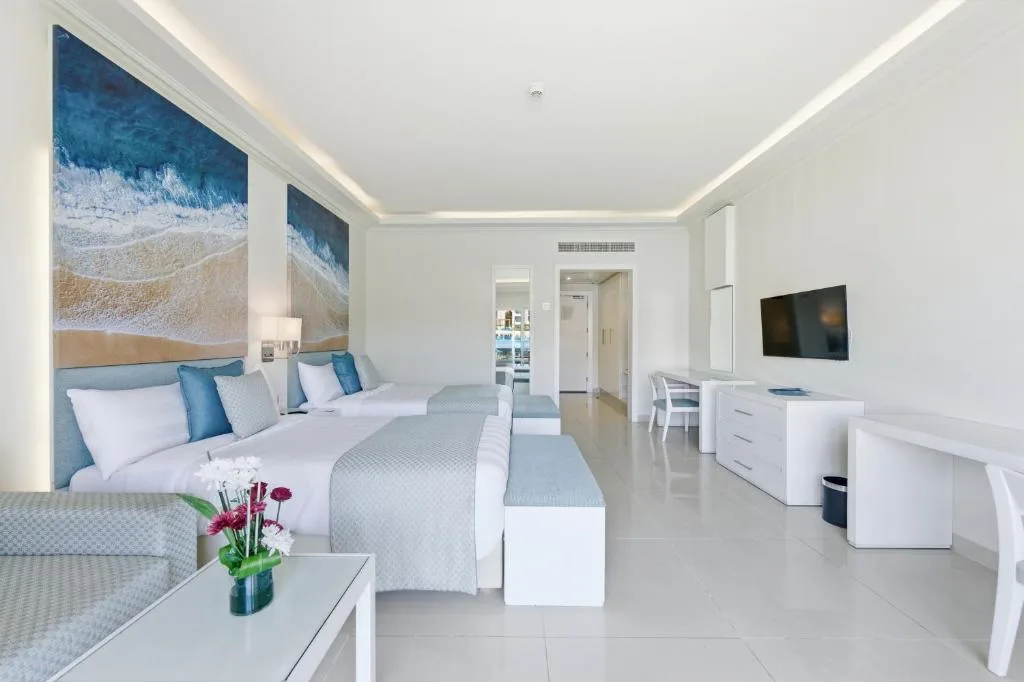 Cleopatra Luxury Resort Sharm Adults Only: another view