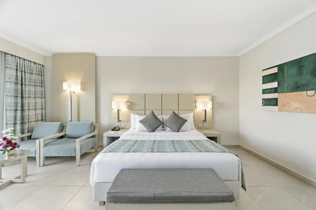 Cleopatra Luxury Resort Sharm El Sheikh: another view