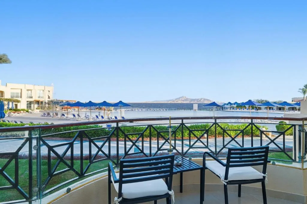 Cleopatra Luxury Resort Sharm El Sheikh: another view