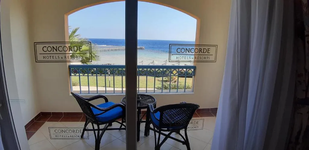 Concorde Moreen Beach Resort: another view