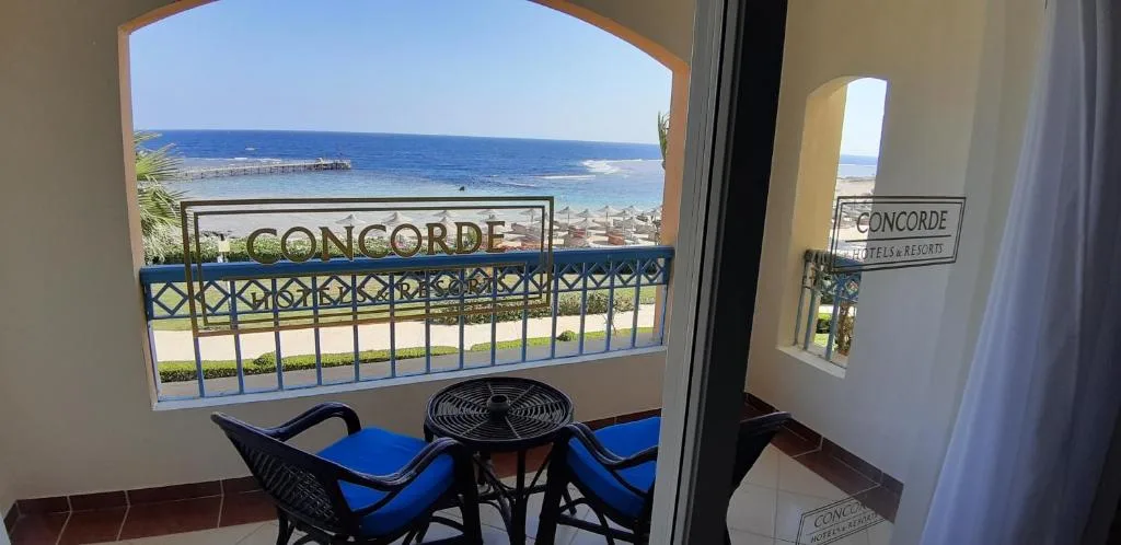 Concorde Moreen Beach Resort: another view