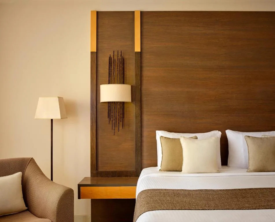 Coral Sea Aqua Club Resort: another view