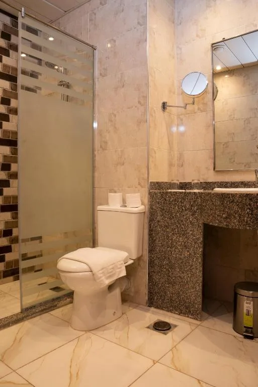 Dexon Roma All Inclusive Hotel: another view