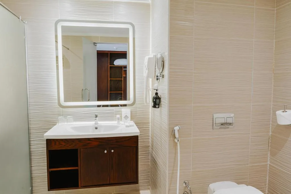 Diamond Beach By Pearl Resort: another view
