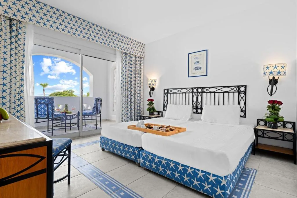 Domina Coral Bay Resort, Diving, Spa & Casino: another view