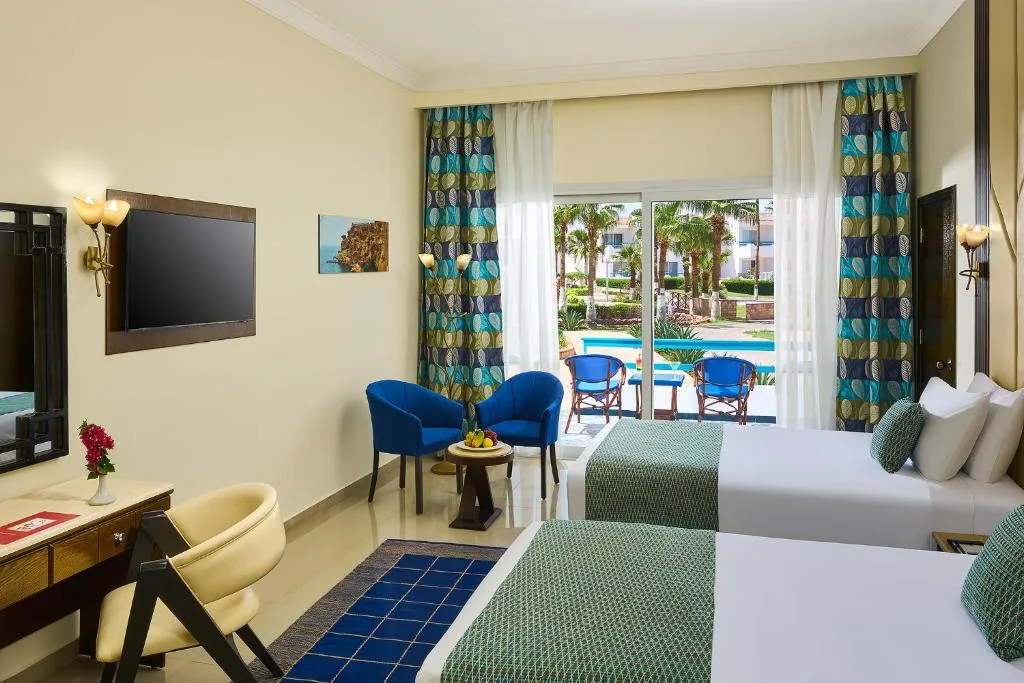 Dreams Beach Resort: another view
