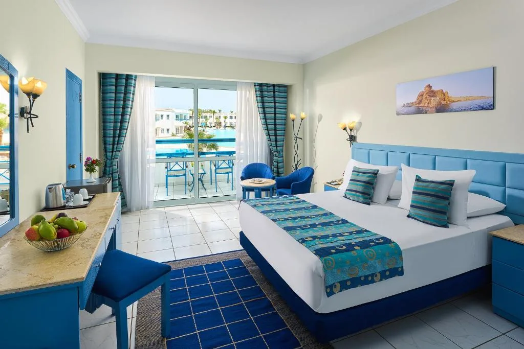 Dreams Vacation Resort: another view