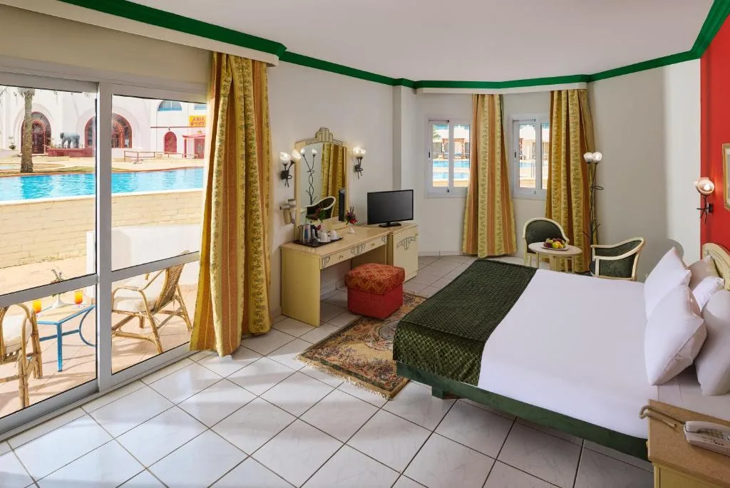Dreams Vacation Resort: another view