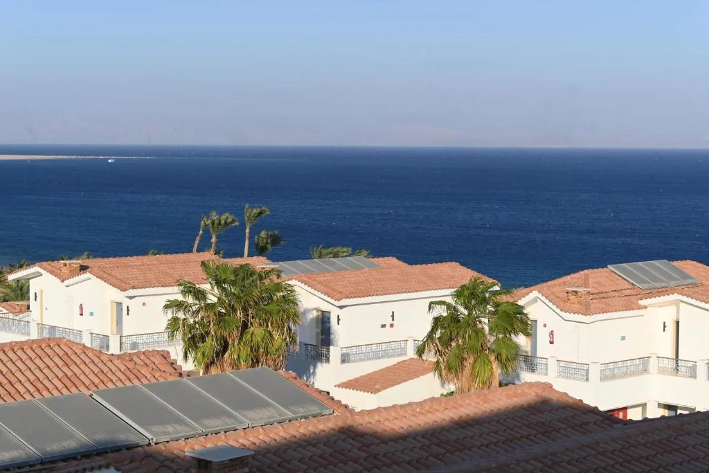 Ecotel Dahab Bay View Resort: another view