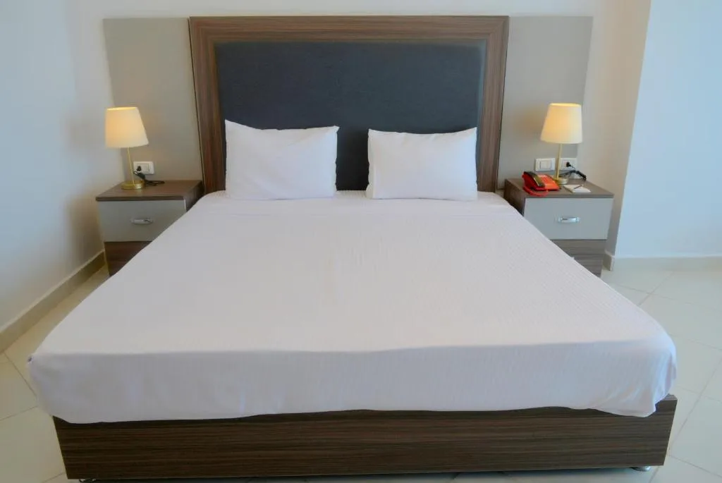 Elite Sea Sky Beach Resort: another view