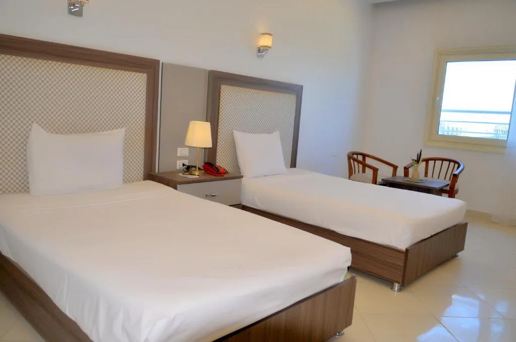 Elite Sea Sky Beach Resort: another view