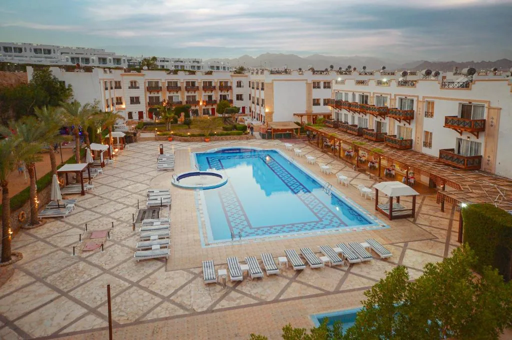 Falcon Naama Star Hotel: another view