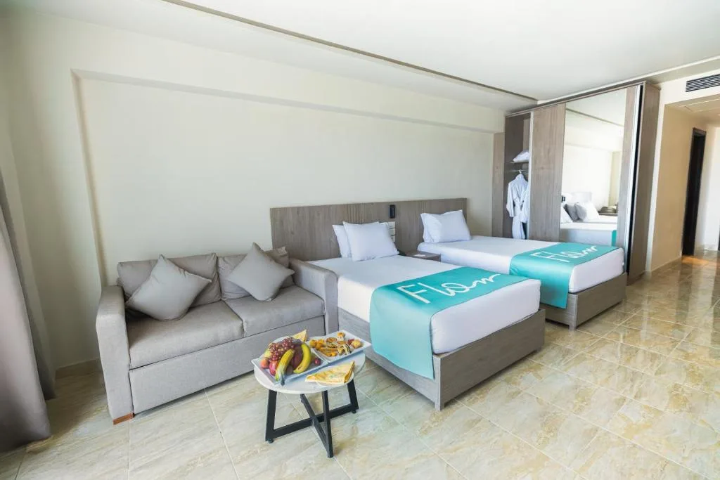 Flow Spectrum Resort Sahl Hasheesh: another view