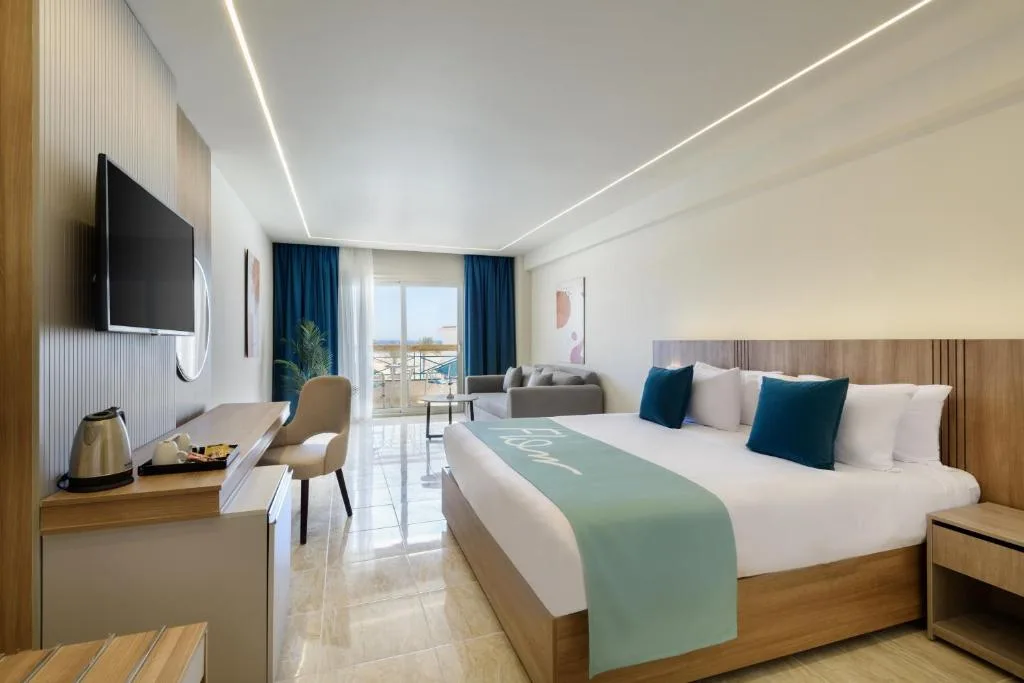 Flow Spectrum Resort Sahl Hasheesh: another view