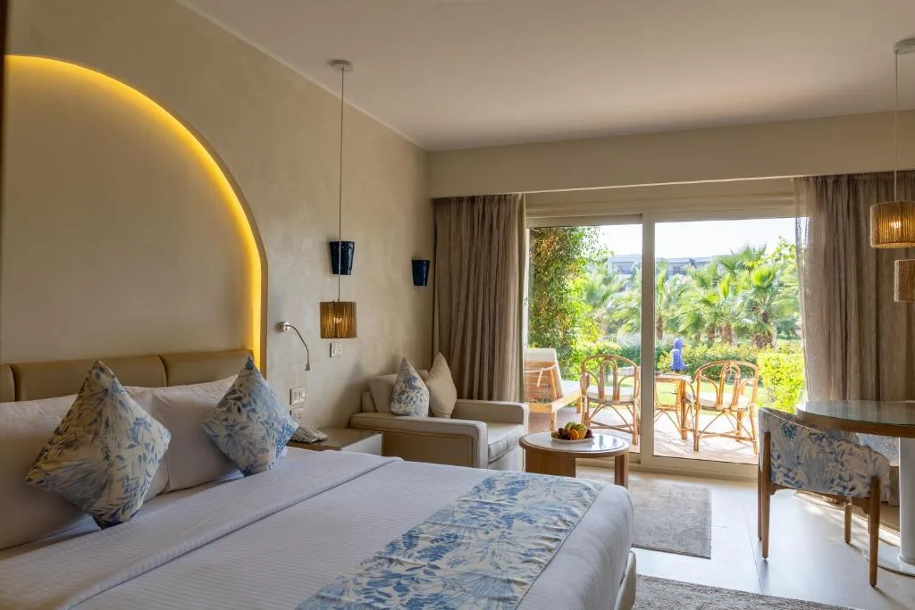 Fort Arabesque Resort, Spa & Villas: another view