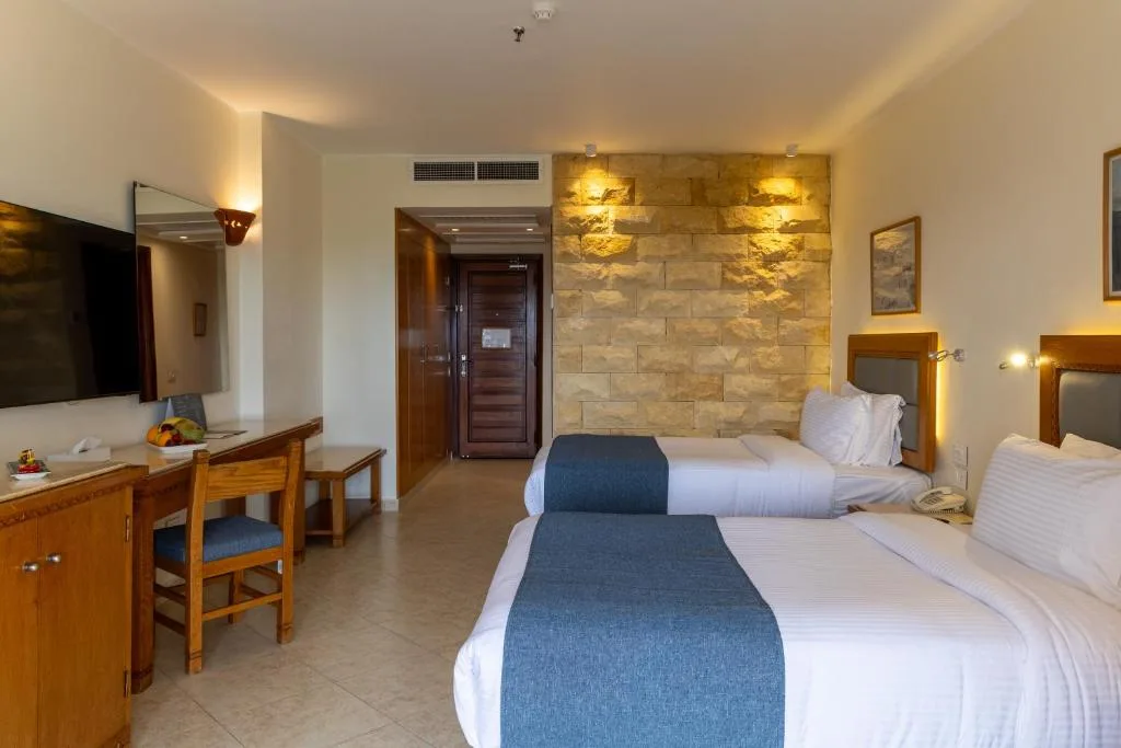 Fort Arabesque Resort, Spa & Villas: another view