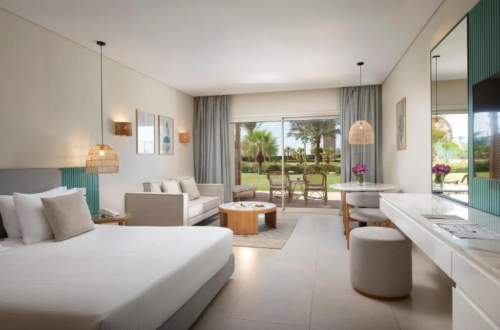 Fort Arabesque Resort, Spa & Villas: another view