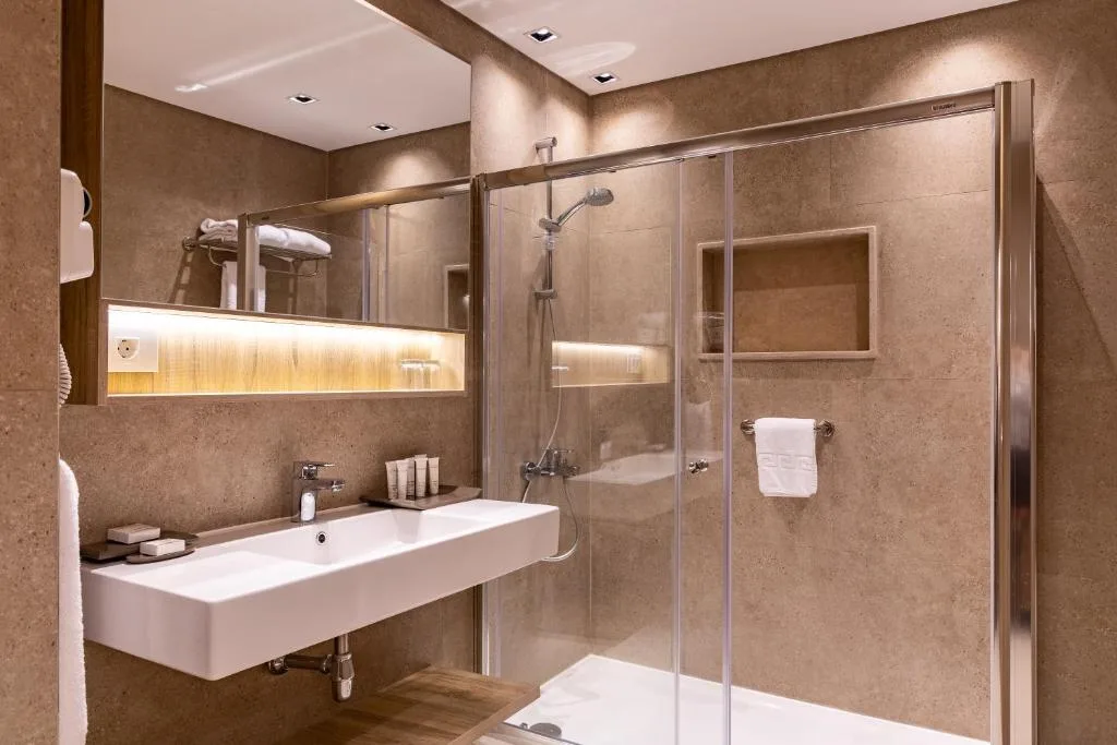 Fort Arabesque Resort, Spa & Villas: another view