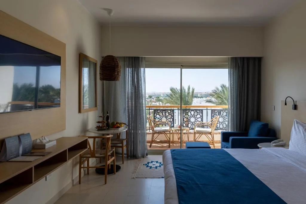 Fort Arabesque Resort, Spa & Villas: another view