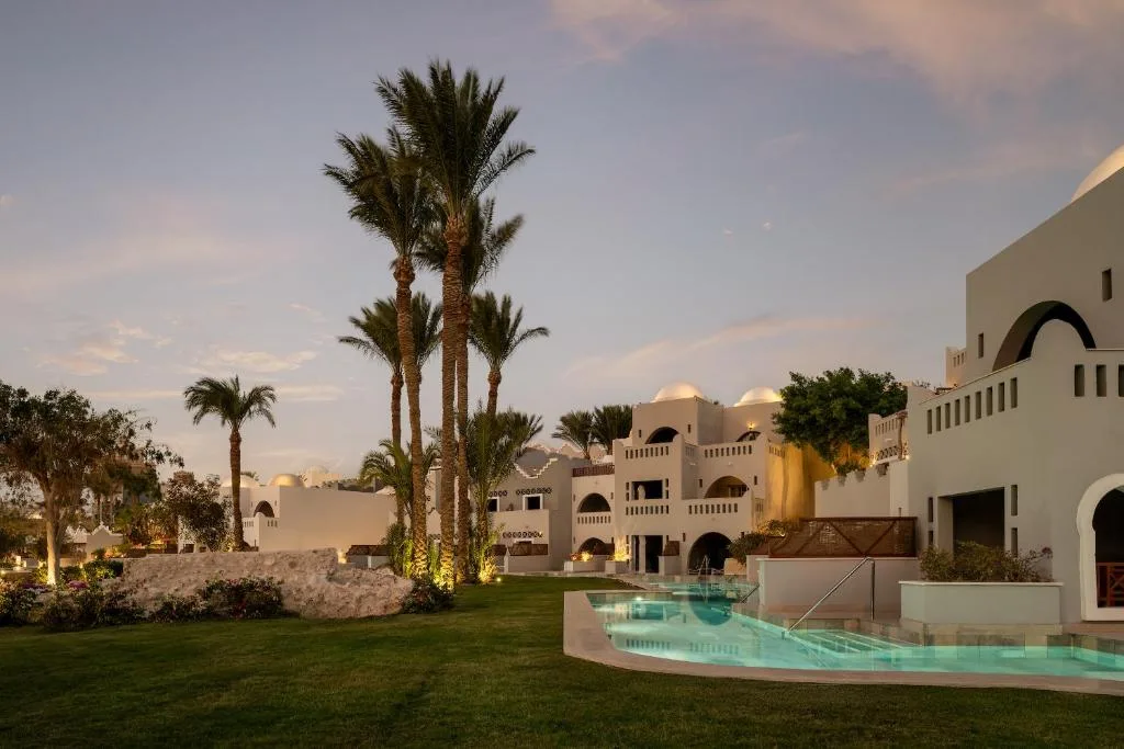 Grand Makadi: another view