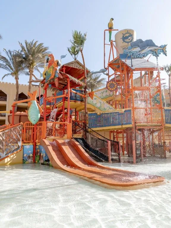Grand Waterworld Makadi: another view