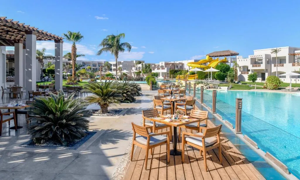 JAZ Casa Del Mar Resort: another view