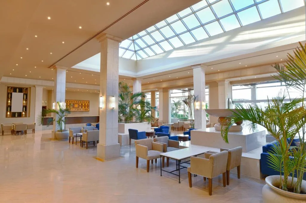 JAZ Casa Del Mar Resort: another view