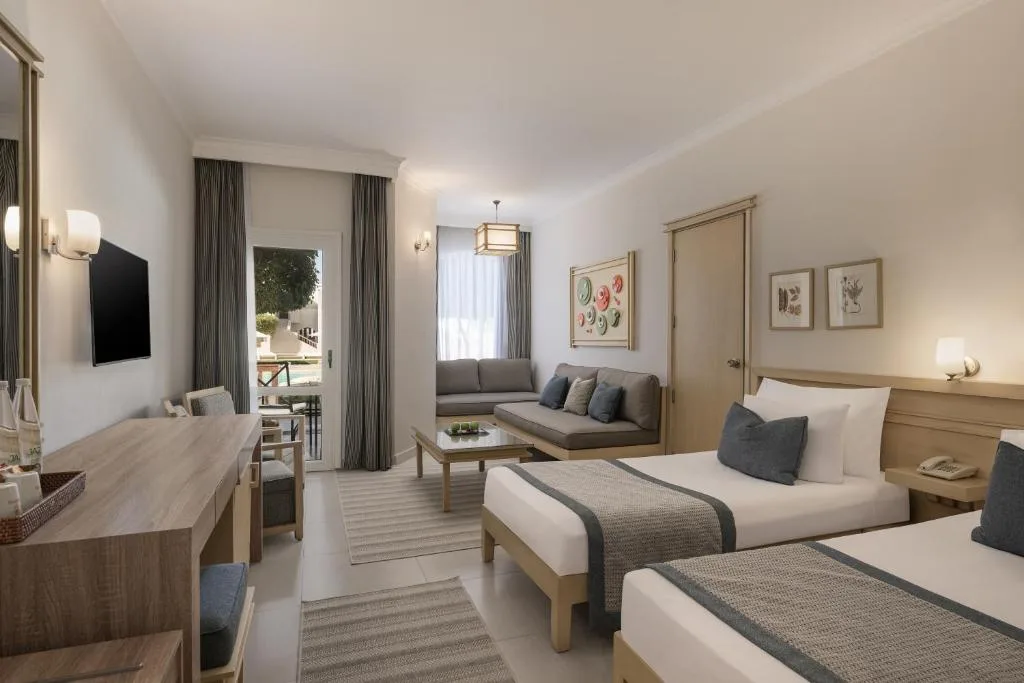 JAZ Casa Del Mar Resort: another view