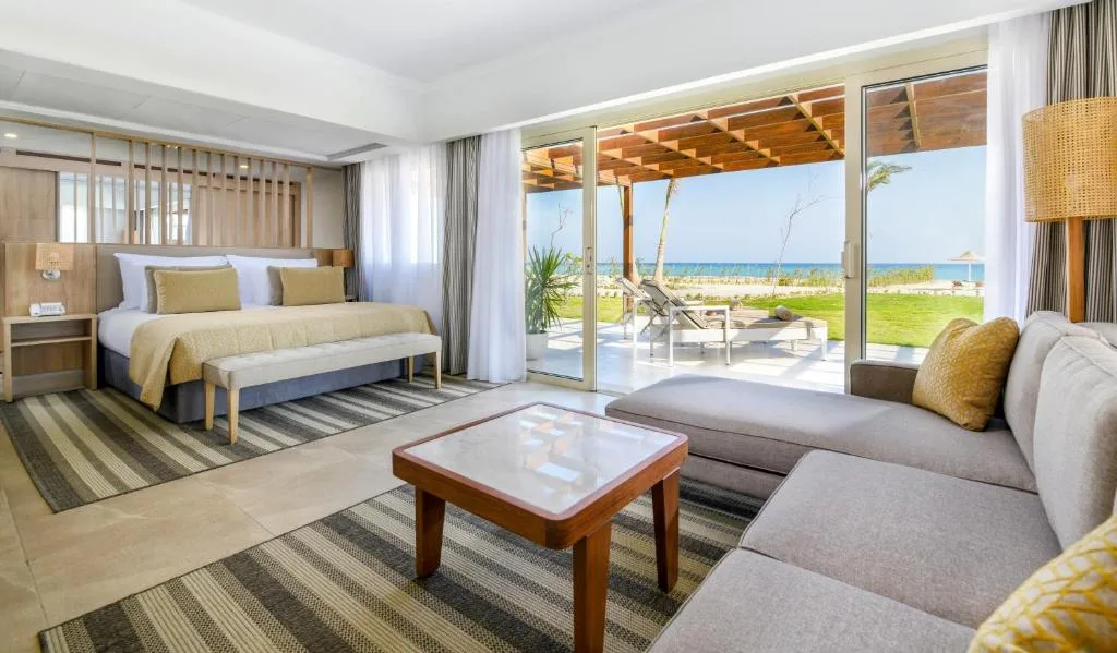 JAZ Costa Mares: another view