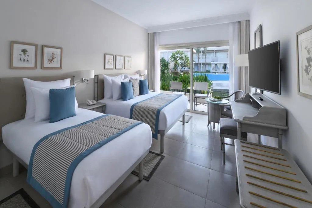 JAZ Elite Casa Del Mar Beach: another view