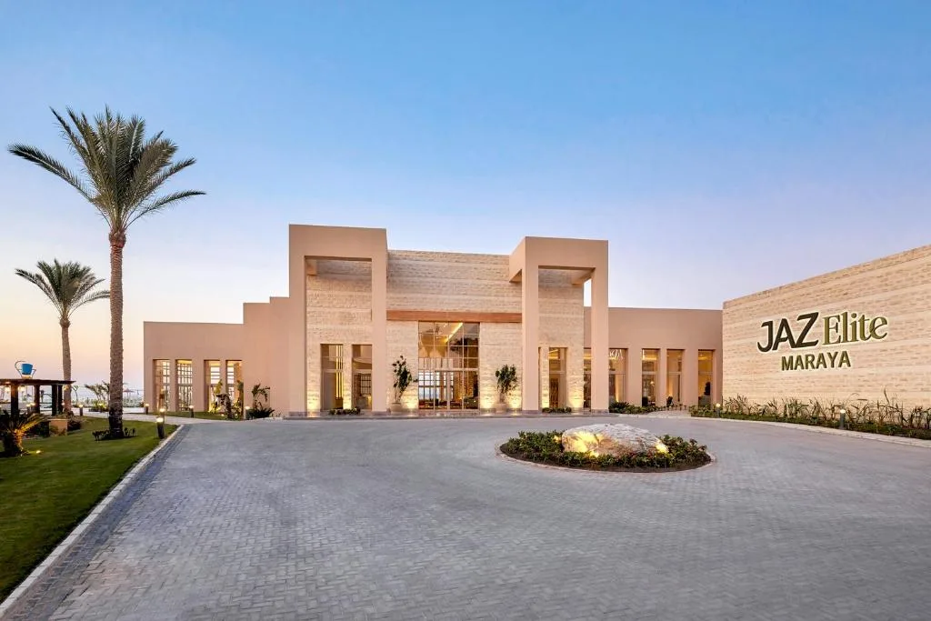 JAZ Elite Maraya: another view