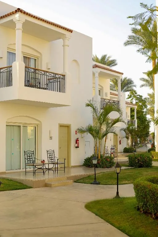 JAZ Fanara Residence: another view