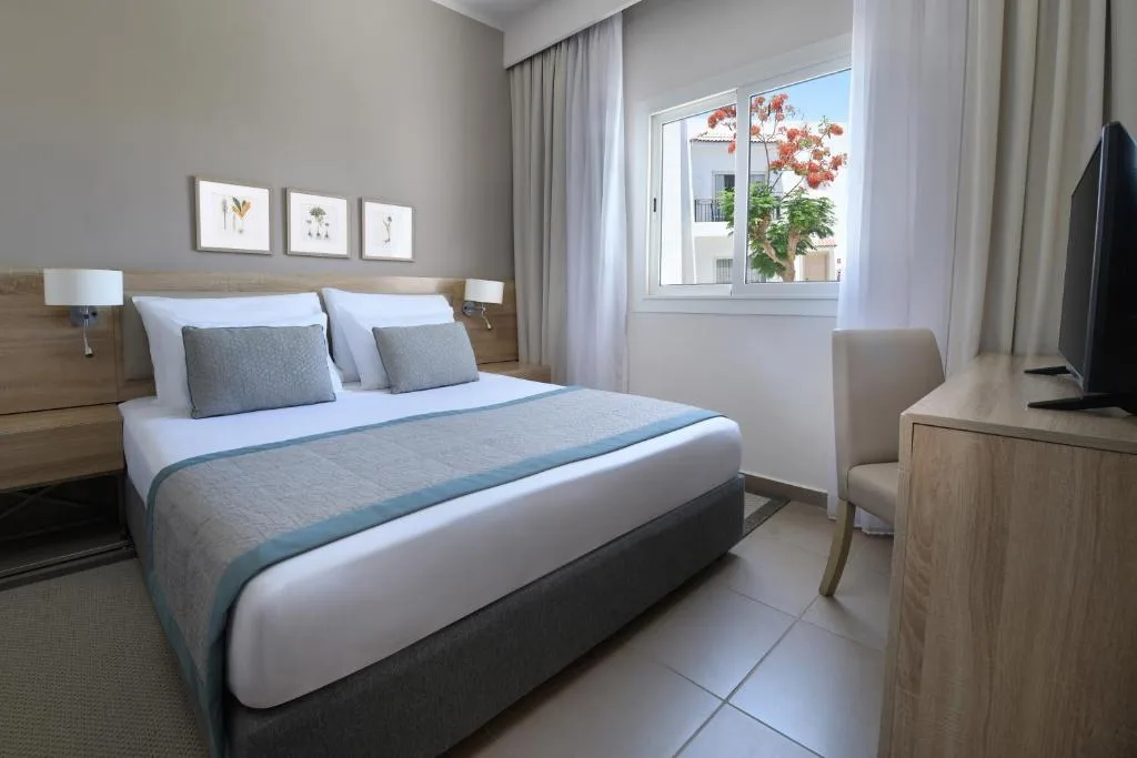 JAZ Fanara Residence: another view