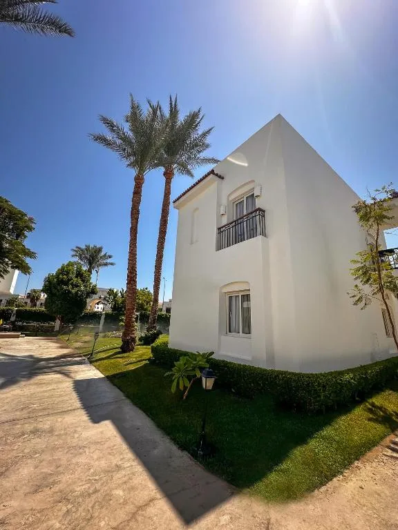 JAZ Fanara Residence: another view