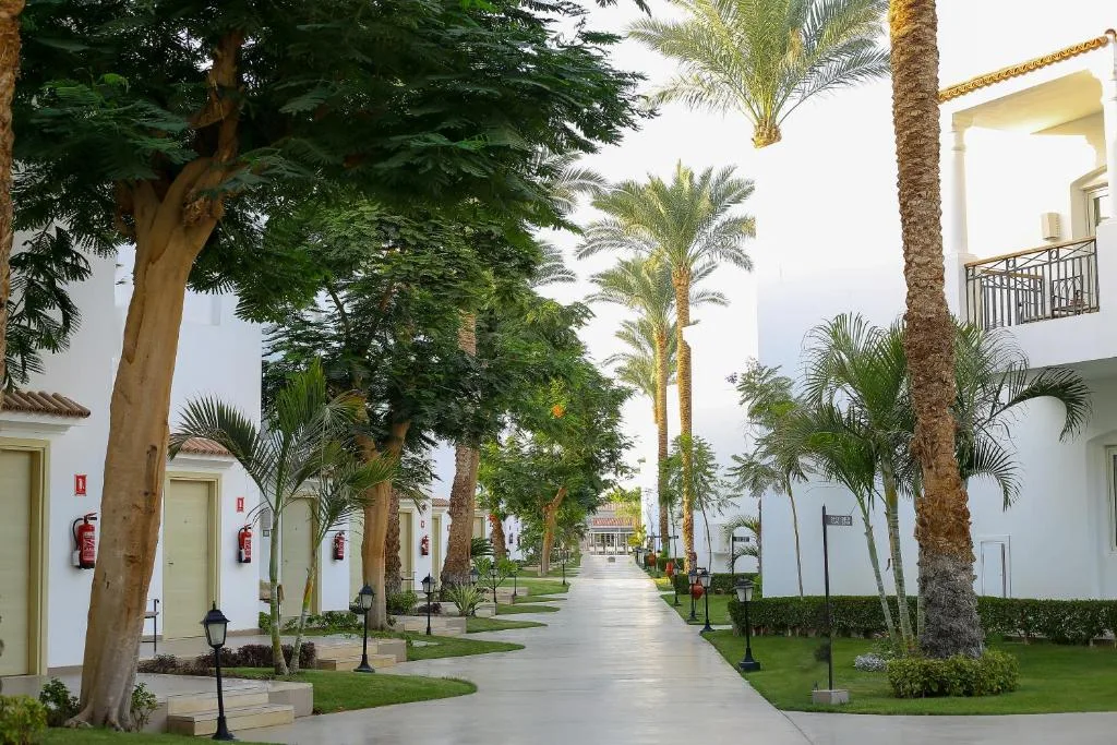 JAZ Fanara Residence: another view