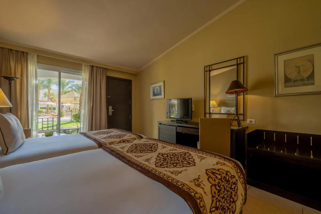 JAZ Fanara Resort: another view