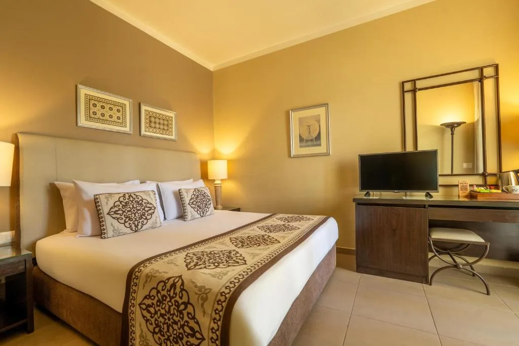 JAZ Fanara Resort: another view