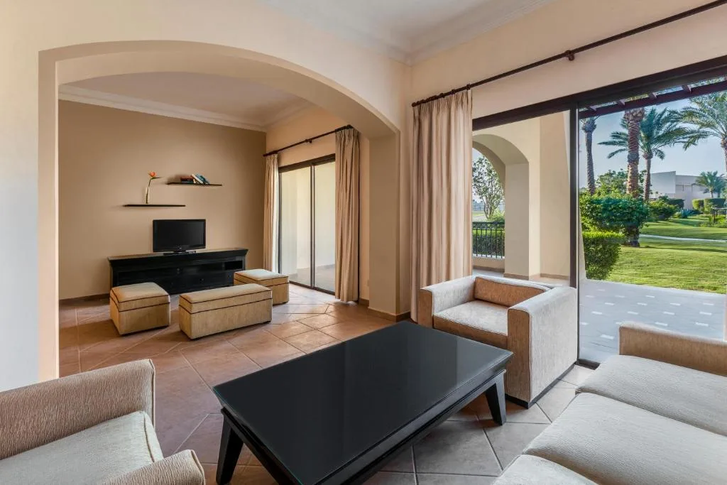 JAZ Neo Saraya Palms: another view
