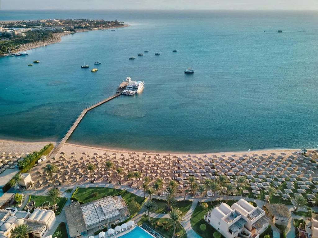 JAZ Neo Saraya Palms: another view