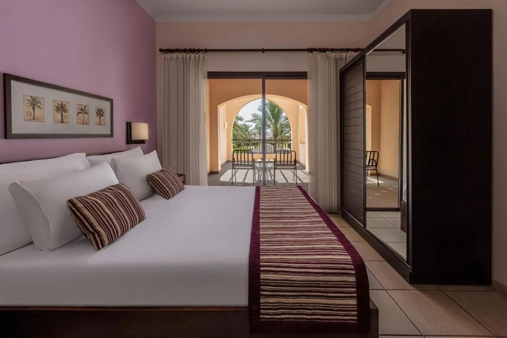 JAZ Neo Saraya Palms: another view