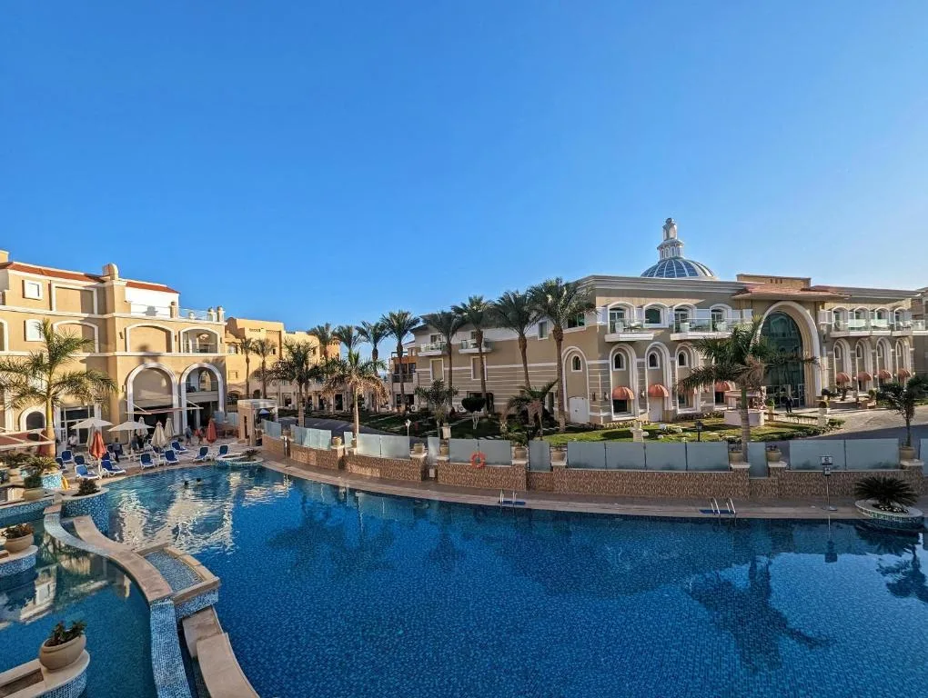 KaiSol Romance Resort Sahl Hasheesh: another view