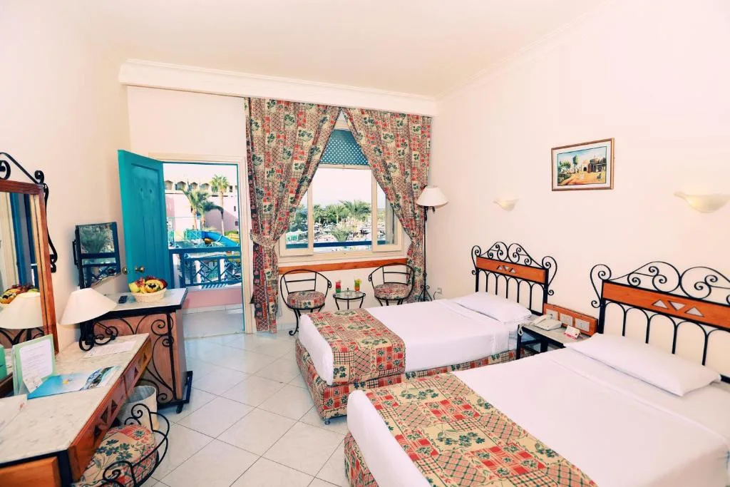 Le Pacha Resort: another view